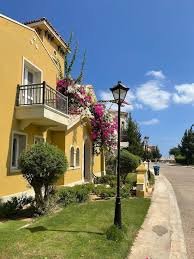 موقع قريه الدبلوماسيين الساحل الشمالي